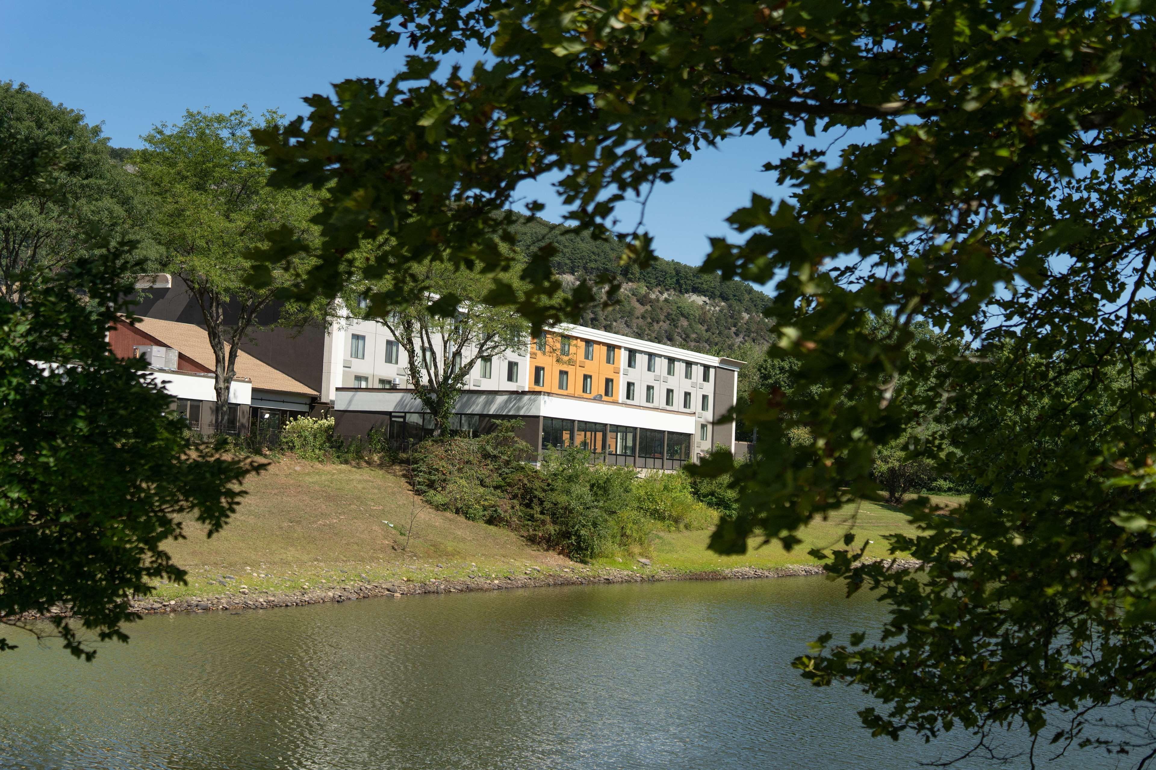 Best Western Hunt'S Landing Hotel Matamoras Milford Exterior foto